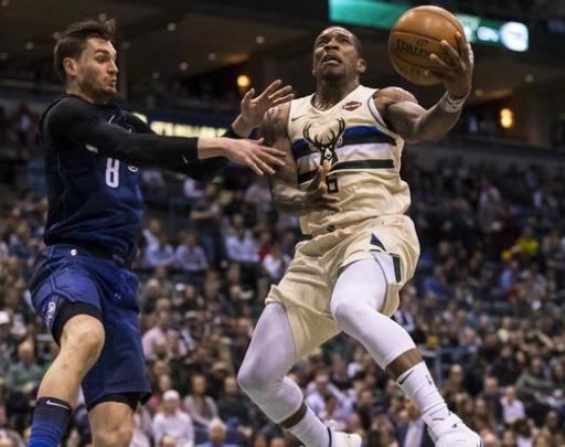 赛事沿途设 赛事沿途设